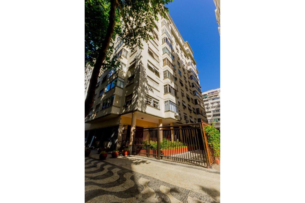 Chegou O Pe Na Areia Em Plena Praia De Copacabana, Incrivel Apto De 2 E 3 Quartos, Tudo Novo E Decorado, 50M Da Praia, Com Cozinha E Lavanderia Completos Rio de Janeiro Bagian luar foto
