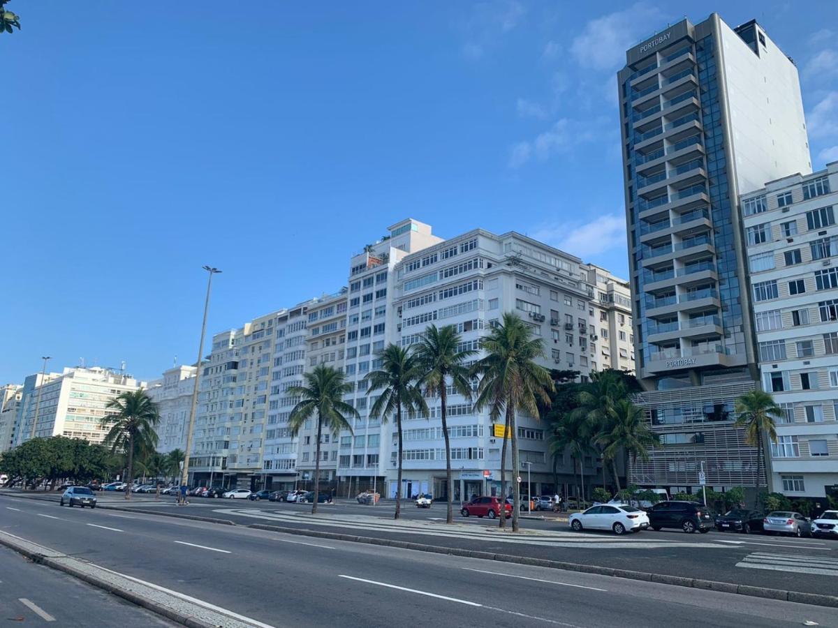 Chegou O Pe Na Areia Em Plena Praia De Copacabana, Incrivel Apto De 2 E 3 Quartos, Tudo Novo E Decorado, 50M Da Praia, Com Cozinha E Lavanderia Completos Rio de Janeiro Bagian luar foto