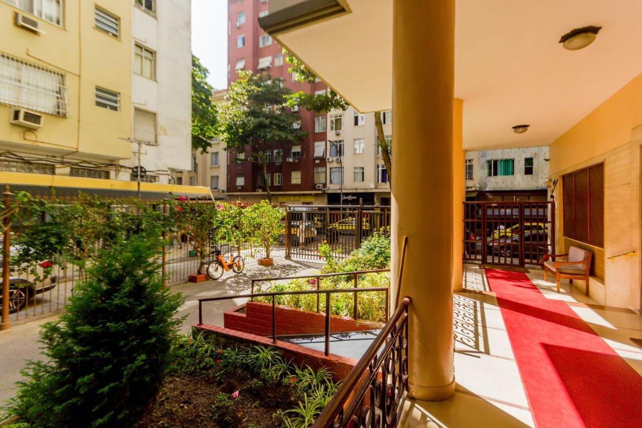 Chegou O Pe Na Areia Em Plena Praia De Copacabana, Incrivel Apto De 2 E 3 Quartos, Tudo Novo E Decorado, 50M Da Praia, Com Cozinha E Lavanderia Completos Rio de Janeiro Bagian luar foto